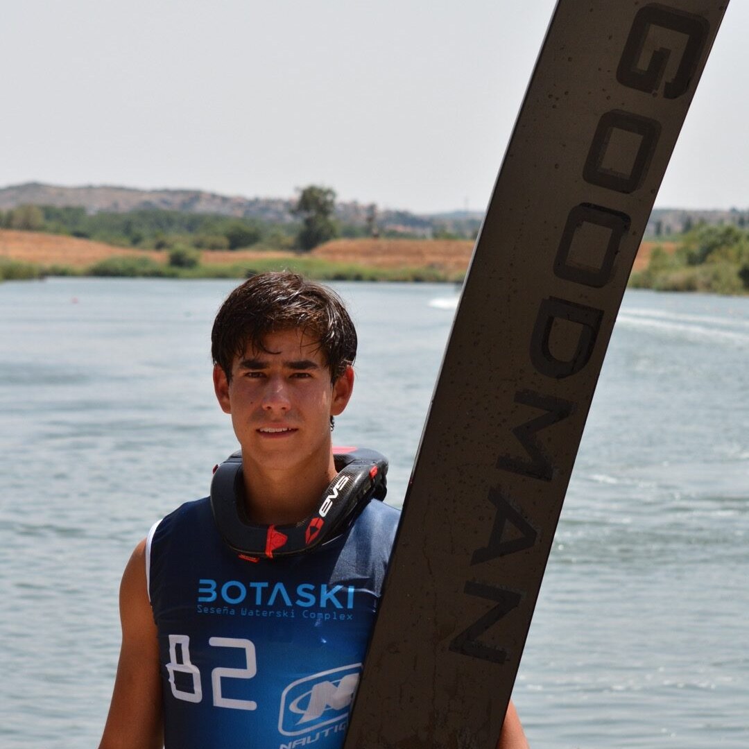 Rodrigo DE URIARTE